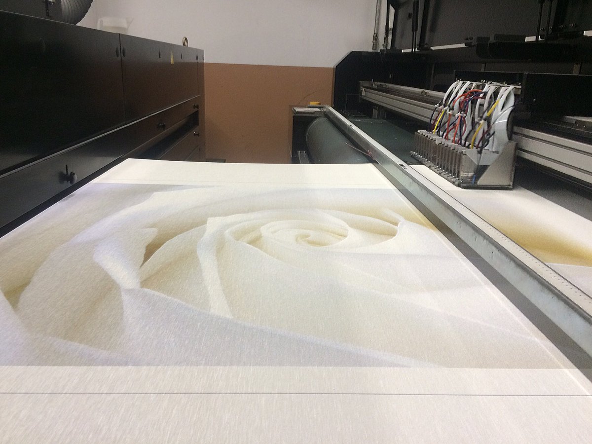 S3Sangiorgio's tweet photo. • Sweet dreams • #sleep2016 #sangiorgio #digital #print #textile #wallcovering https://t.co/jKwdfGiYej