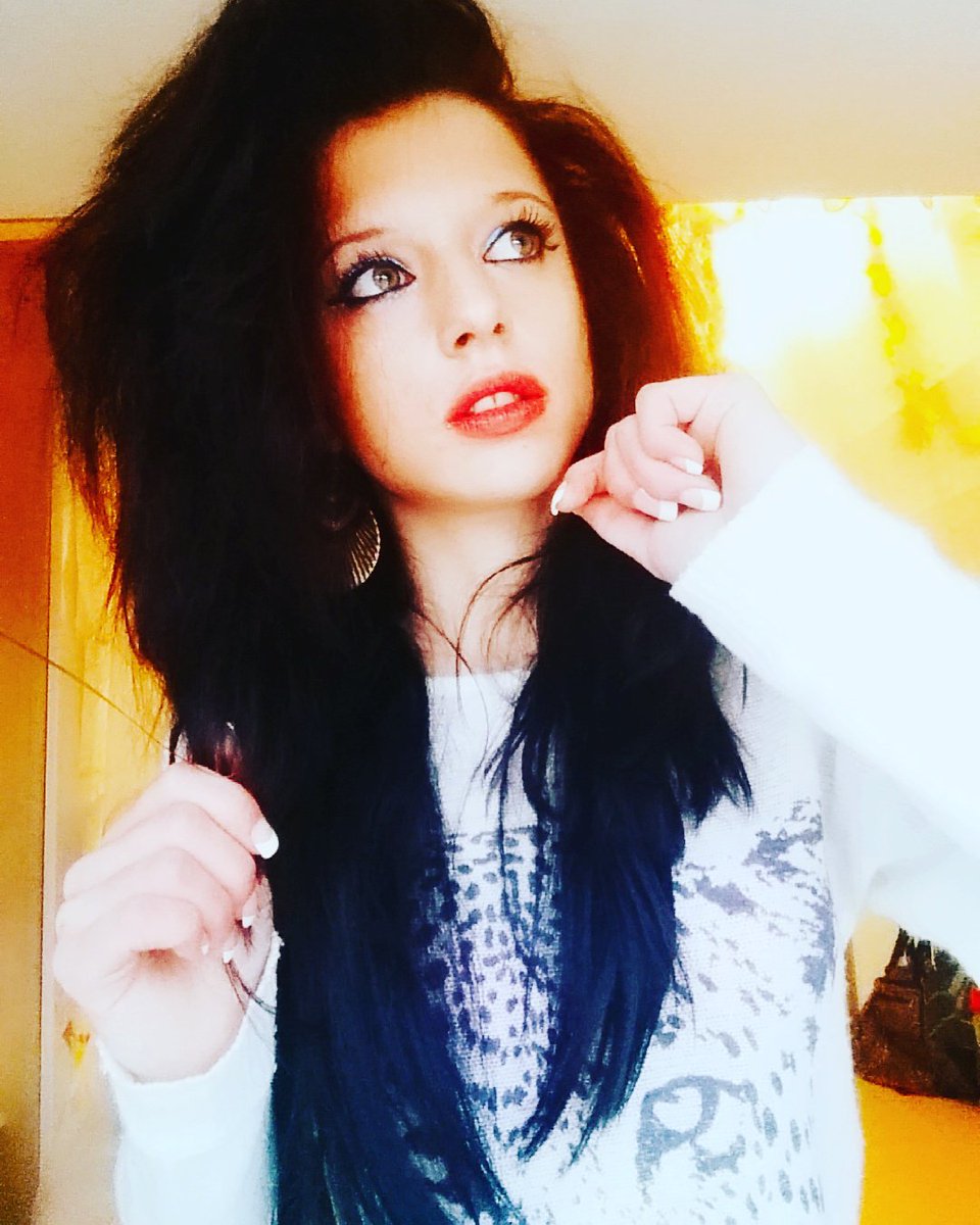 Shelly_Abdallah's tweet photo. #blog #blogger #fermal #banger #highlife #fashionblogger #fashion #GirlBoss #cupandhandle #blogging #news #ladykillers #gents #happy #love https://t.co/OZCgP2Xpqb