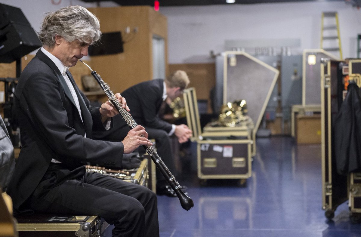 BerlinPhil's tweet photo. Rehearsal in LA &amp; backstage before the concert. See more photos here https://t.co/hFXKkQfyKn (© M. Rittershaus) https://t.co/BqiBJAjJvk