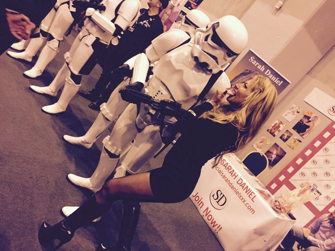 I'm in trouble now!! #stormtroopers @MCMComicCon https://t.co/Bi2mtKkWe6<a href="/tag/stormtroopers"class="tags">#stormtroopers</a><a class="tags" target="_blank" title="On Twitter" href="/?out=eyJ0eXAiOiJKV1QiLCJhbGciOiJIUzUxMiJ9.eyJpYXQiOjE3MjA1MjcyOTQsImlzcyI6InR3cG9ybnN0YXJzLmNvbSIsIm5iZiI6MTcyMDUyNzI5NCwiZXhwIjoxNzUyMDYzMjk0LCJyZWRpcmVjdF91cmwiOiJodHRwczovL3R3aXR0ZXIuY29tL01DTUNvbWljQ29uIn0.A8o8KE4HZkpd3fSzroFJqOm_xyeJSyJAj7gdx-5YEdQ9SjupGauurqAW4DtTRXBT0-stb8d_nTCDt_dBUgT8tg">@MCMComicCon</a>