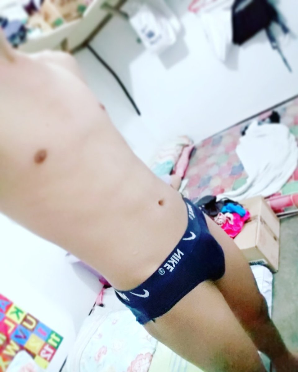 jpPaul20Y's tweet photo. Hi Goodevening ππ
#Ughz https://t.co/VNE02Qh1DE