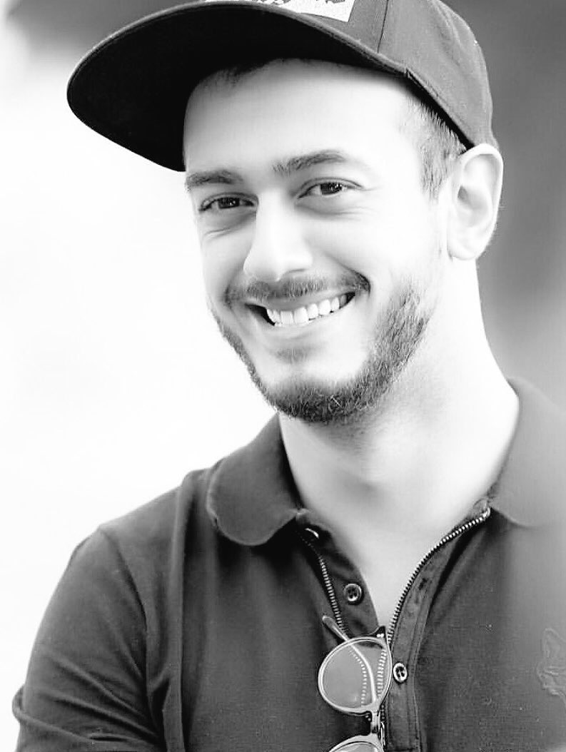 Kayila_'s tweet photo. اللهم ألطف به و أصلح له شأنه  كله.
#lamjarred_united_fans
#كلنا_سعد_لمجرد
#كلنا_سعد_المجرد
#saadlamjarred
#سعد_عطيهم_العصير https://t.co/BT8tK4deL4