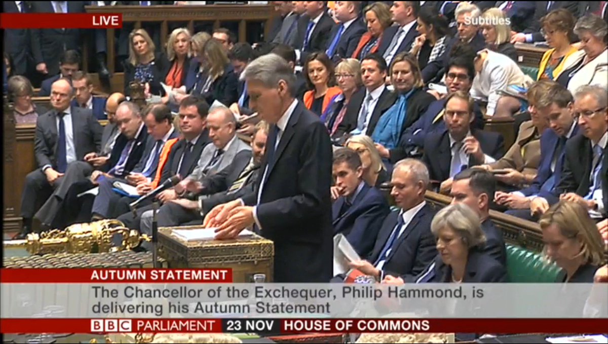 .@PHammondMP says growth expected at 2.1% in 2016, slowing to 1.4% in 2017, increasing to 2% again in 2021 #AutumnStatement