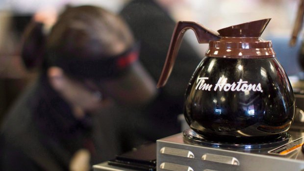 CBCNL's tweet photo. NEW | Hammer used in Tim Hortons hold-up, woman arrested https://t.co/MeQydpy8ua https://t.co/kVVdbaTb8K