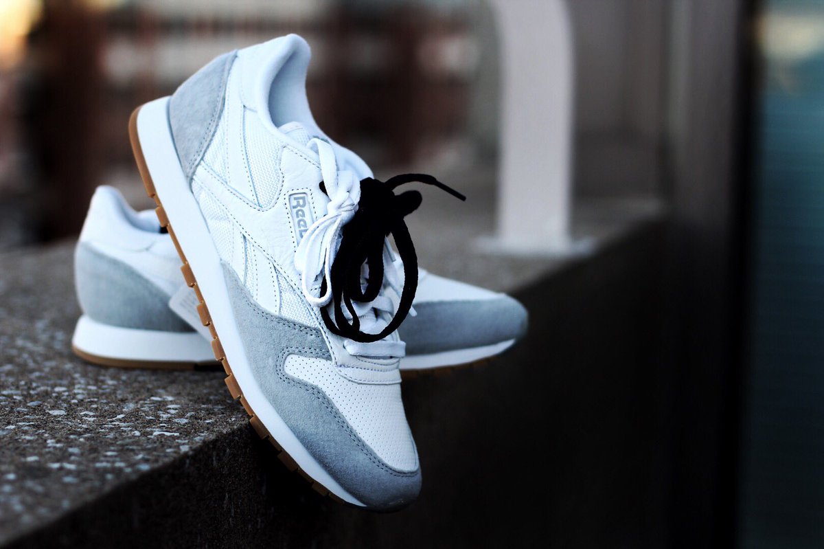 jennjeanpierre's tweet photo. Heading to the @ReebokFitHubGT in about an hour to get a few more @ReebokClassics! 50% off the entire store is a WIN! https://t.co/m6Njyf5XZk