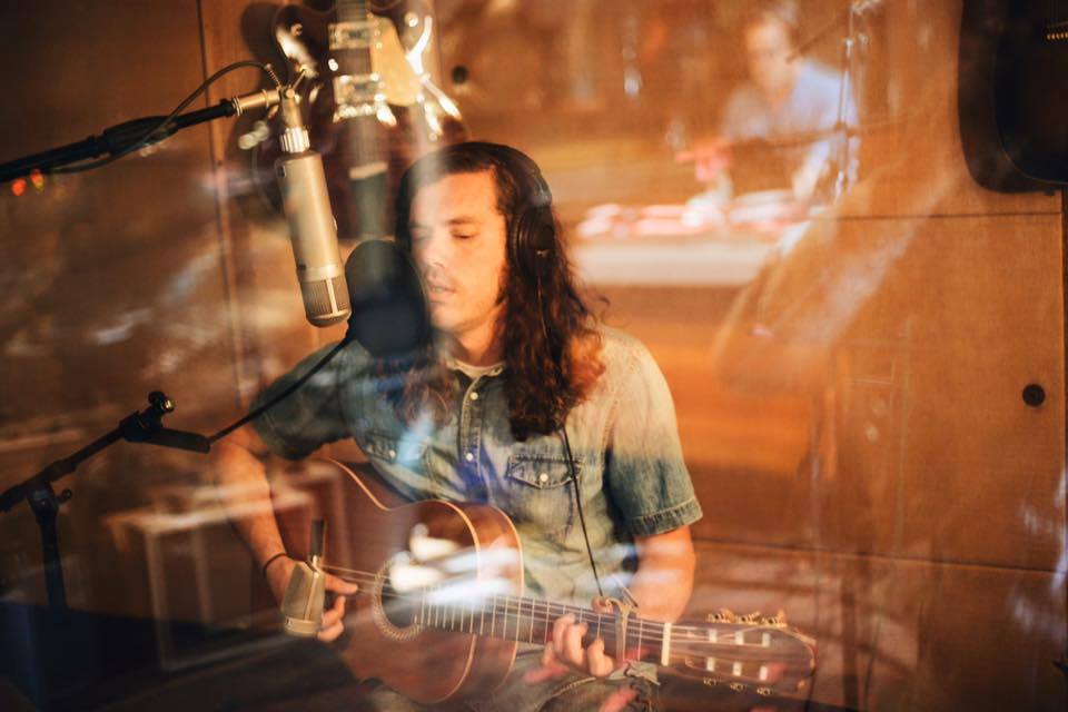 JoshGarrels's tweet photo. Recorded 15 songs in Portland, OR = My new Christmas album releasing at 12 am tonight! #TheLightCameDown -> iTunes: https://t.co/IySIOLCWI1 https://t.co/iT7gJG5IK7