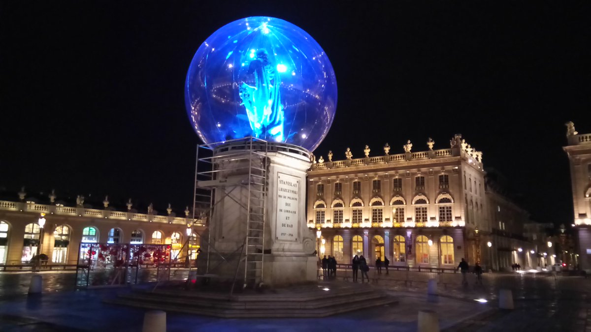 NancyTourisme's tweet photo. Stanislas en habits de lumière ce soir. #Nancy #Waou https://t.co/sQT2zLPWGn