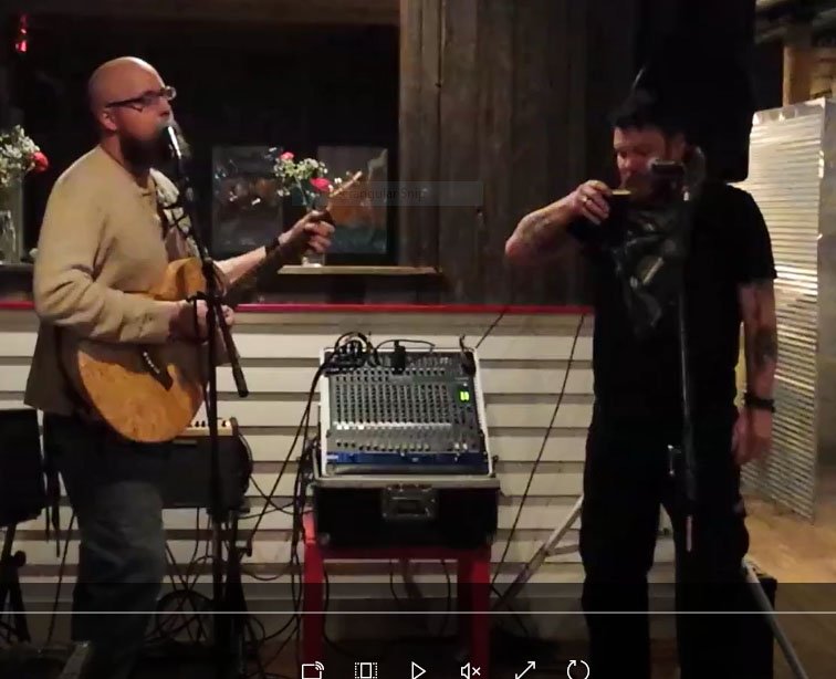 thumbcoastbrew's tweet photo. Tonight @thumbcoastbrew Robin and the Rhino #livemusc #porthuron #mibeer #MiCraftBeer #music #fun https://t.co/rnqwI1QYAo