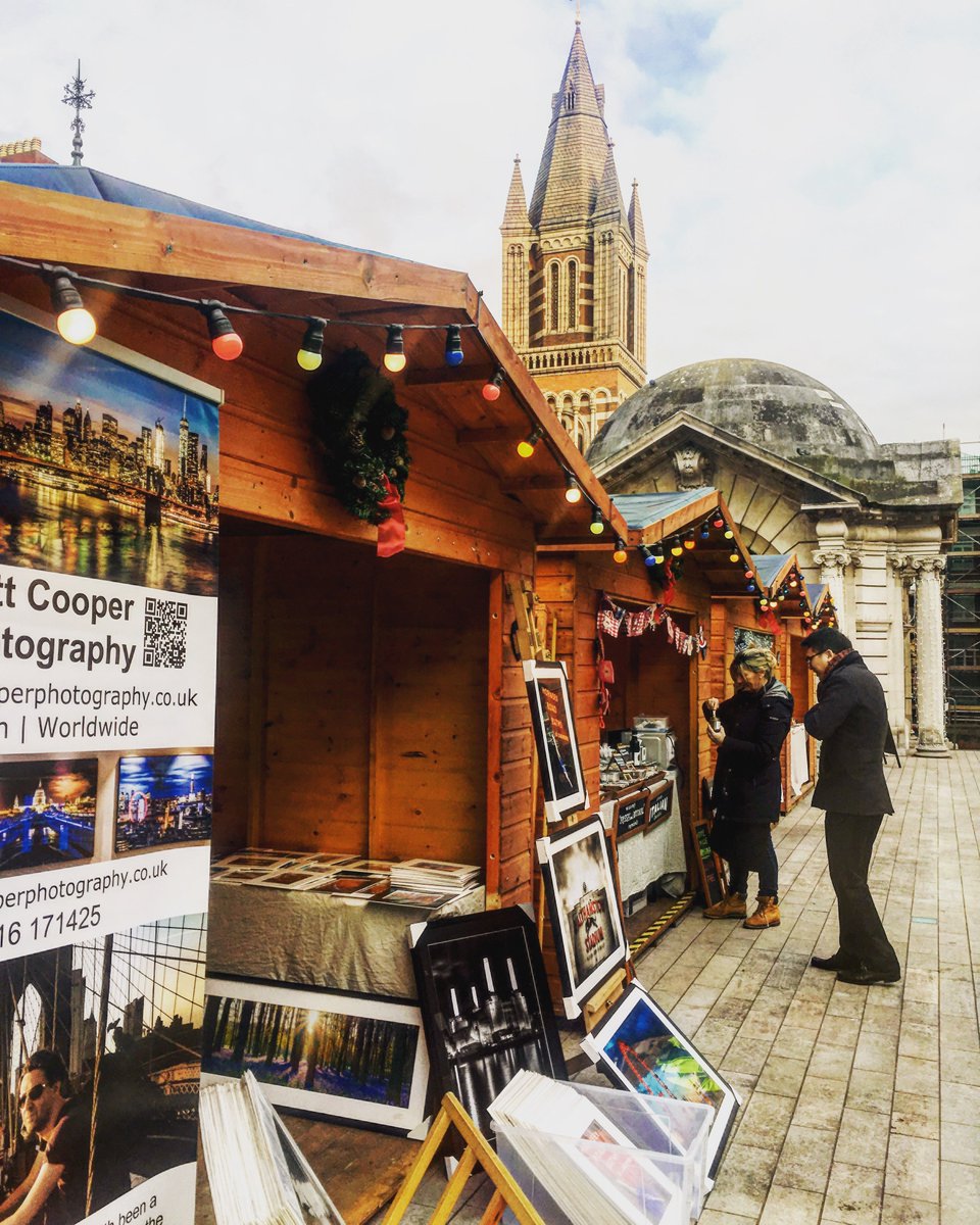Grosvenor_LDN's tweet photo. Come and visit our Mayfair Christmas Market on #brownhartgardens just 1 minute walk from #oxfordstreet lots of festive arts, crafts &amp; treats https://t.co/vvjCy9xLMb
