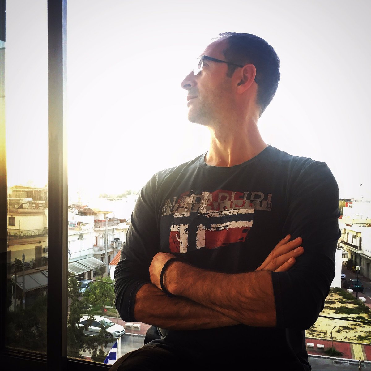 KostasKrommydas's tweet image. Η αγαπημένη μου ώρα, μαζί την αγαπημένη μου εταιρία ρούχων... Σε ευχαριστώ #napapijri_athens @Napapijri #napapijri