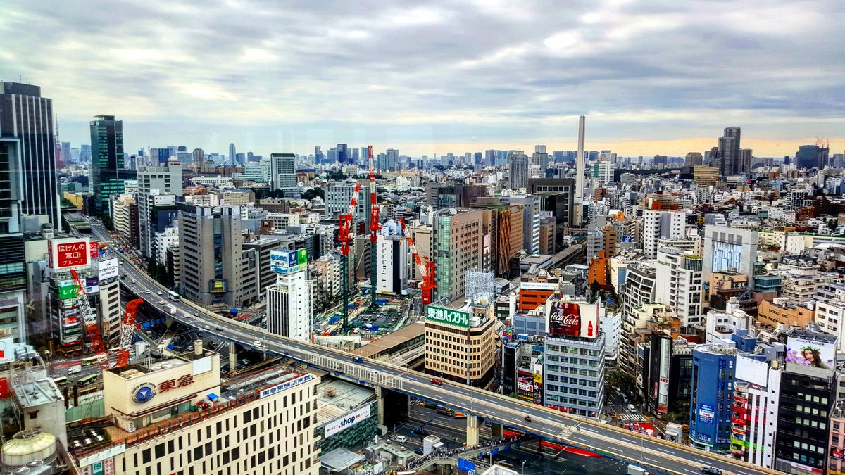 chl0eluvj's tweet photo. Tokyo #japan #tokyo #avidtraveller #skyscrapper #landscape #travelwithme #travelphotography #cityscape #flyhere https://t.co/g10R8ZyQ4b