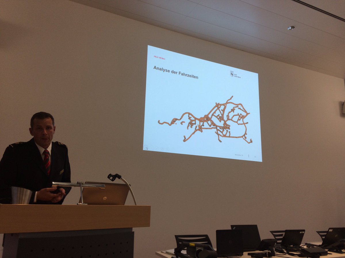 MikeSchudel's tweet photo. #GIS bei der #Berufsfeuerwehr #Bern mit #FireGIS #Einsatzplan mit #LiveDaten #Analyse #Einsatzfahrten #Alarmrouten #Optimierung #LiveTracker https://t.co/ITWE4GOLzd