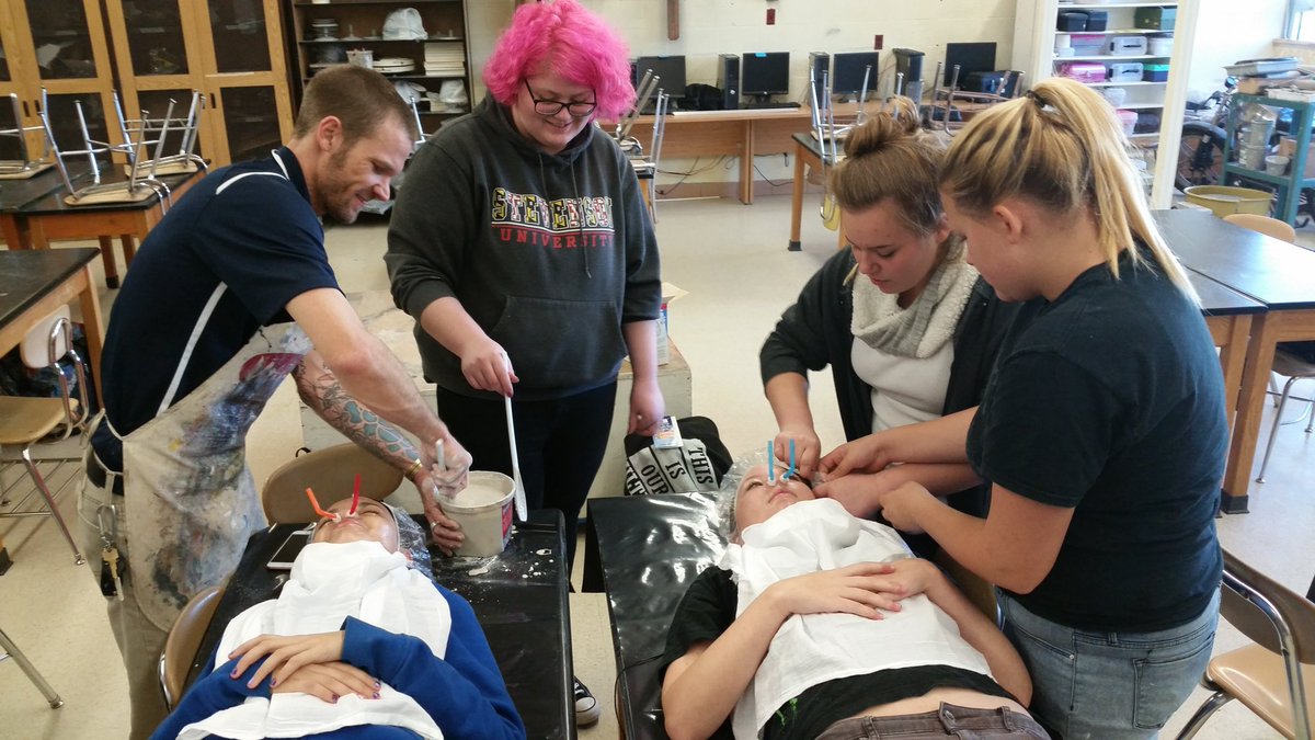 Liberty Grayek tweet media