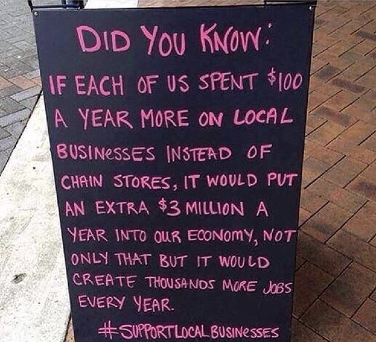 MaxandMaude's tweet photo. Choose to shop and support local businesses this Christmas season! #shoplocal #supportlocal #shopsmall #shpklife #shpk #shopshpk #yeggers https://t.co/XS2TFBljro