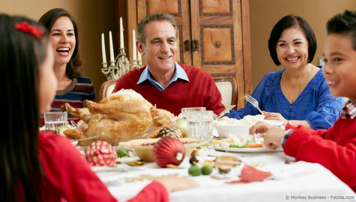 Thanksgiving 2016: How family and friends can influence the home purchase (from <a href="/NAR_research/">NAR Research</a>) bit.ly/2frkbps