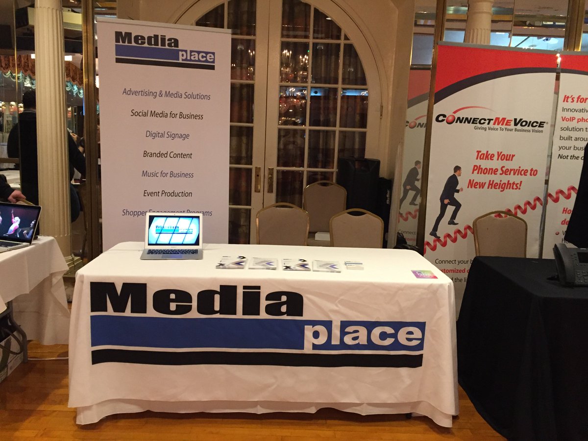 MediaPlaceNYC's tweet photo. We had a blast at @LICPartnership's Annual Trade Show &amp; meeting amazing LIC businesses like @NeumansKitchen &amp; @QuonticBank! #LICB2B https://t.co/Wn26DMpsZn