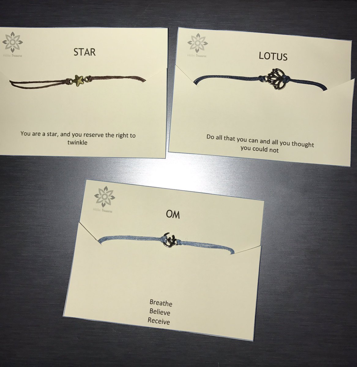 treasure5hidden's tweet photo. Gorgeous gift ideas for Christmas 🎄🎁 #handmadebracelets #HandmadeHour #supporthandmade https://t.co/GqDjwNVsGz