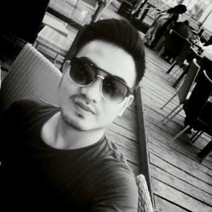 rezayandi's tweet photo. Come join me, or you'll be left behind #BIGOLIVE > lemas.  https://t.co/Q9QerAbGTe https://t.co/qJYqGXtEjx