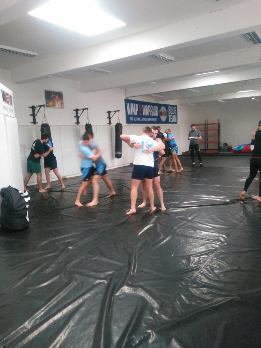 StMarys_RL's tweet photo. A few snaps of the team taking part in a wrestling and grappling session at @CrossFitIvy today 🏉🏉 https://t.co/JZ2xuBQJVB