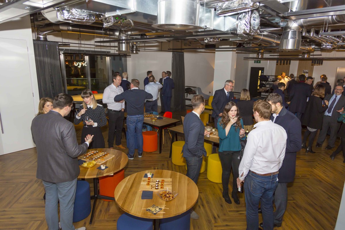 Oneqcs_'s tweet photo. Successful launch of the club room at @Oneqcs_ last night. Thank you to all who came! https://t.co/NQH094gt7t