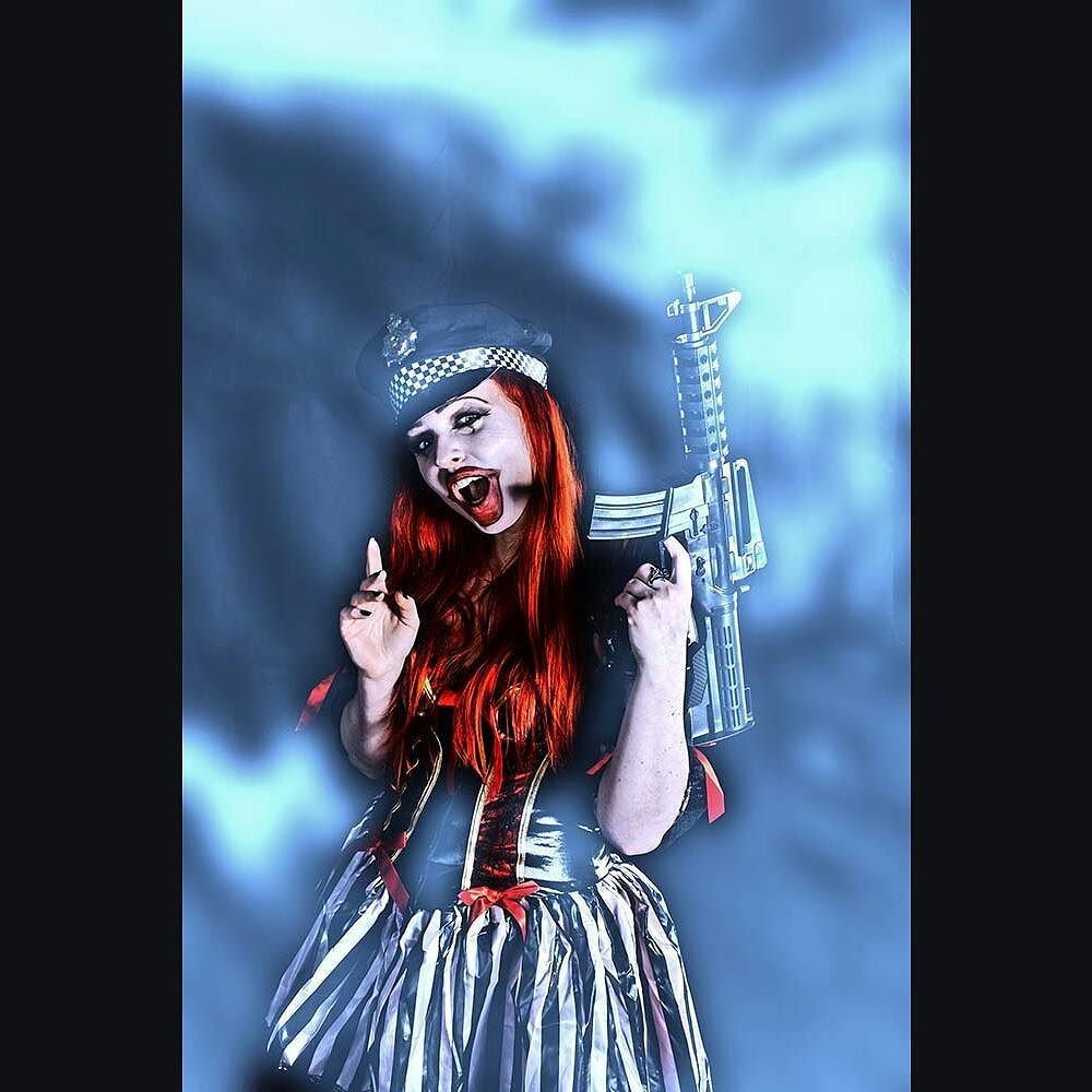magick_studio's tweet photo. Police 2

#model #red #hair #police #outfit #real #spooky #gun #supercool #fashion #style … https://t.co/AxQHSeHw4p https://t.co/Sj8FCFP8by