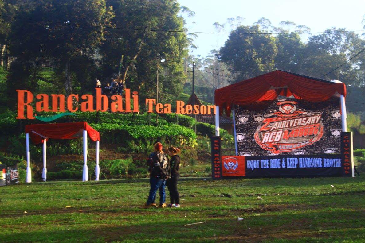 Atas izin Nya acara kemarin lancar dan kondusif Alhamdulillah. 
Dok.  Stage Lokasi Anniversary 2nd RCB Bandung