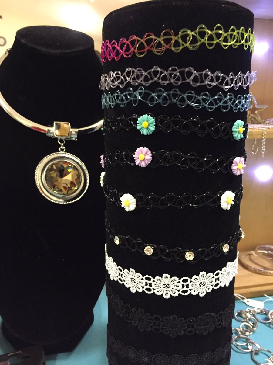 PrettyPrezzies's tweet image. We're off to #Gosfield tonight for #AcreWoodPre-School #XmasFair 7-9pm #MauriceRowsonHall #CO91TL