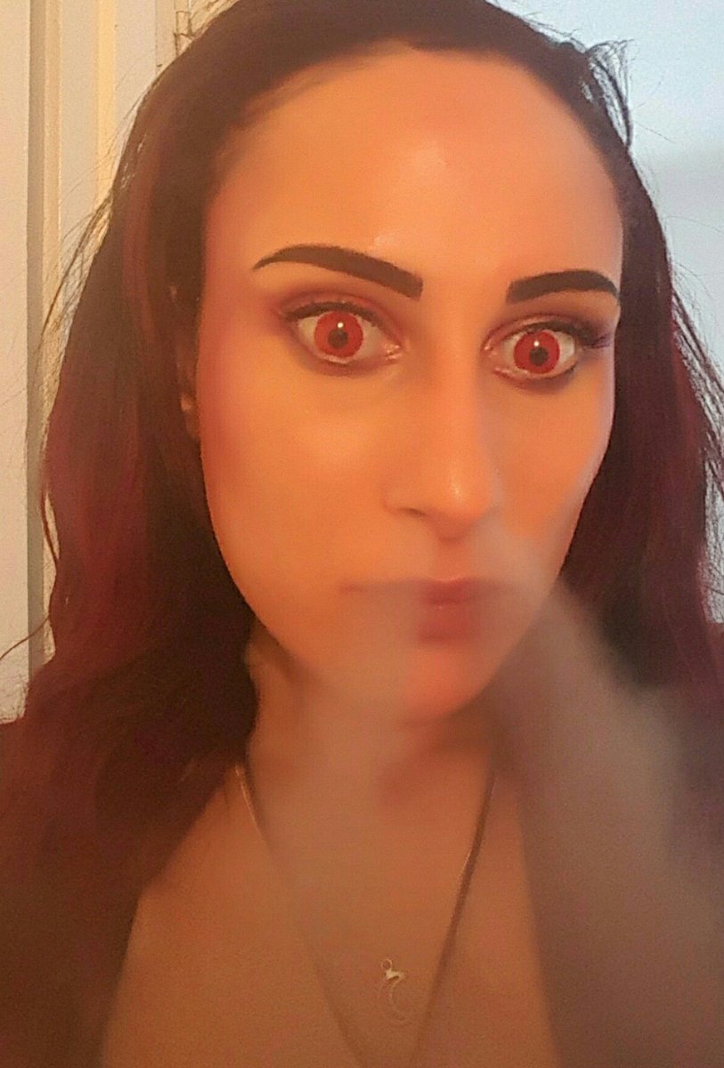 sarahsweets83's tweet photo. @isaacrthorne ty😈@NOTLP @MissHorrorNerd @DemonScribblers @AntonPhibesDr @eurlid @DiaboliqueMag @JonnyNumb @ZombieDoug @cheshirevenom https://t.co/057U4auFn0