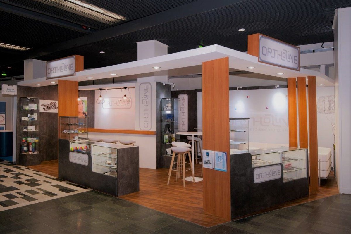 JJS_Stand tweet picture