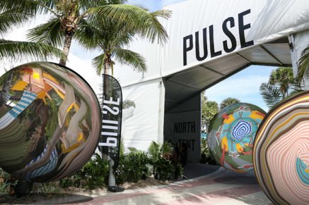 FiumanoProjects's tweet image. make sure to allow time to enjoy Pulse Projects when visiting #pulsemiamibeach16
#FiumanoProjects, #beinspired, #contemporaryart, #artbasel