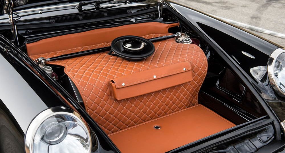 LienhardRacing's tweet photo. #Porsche #911 by #Singer Design https://t.co/MvCmPtltJQ