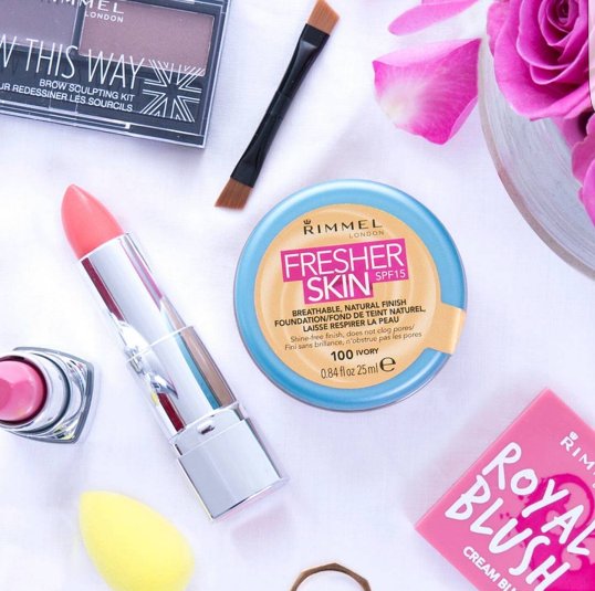 Rimmellondones's tweet image. Nuestra nueva foundation #FresherSkin deja la piel más fresca, con una cobertura transpirable y natural. ¡Acabado mate durante todo el día!