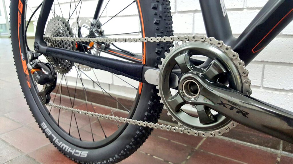 CycleRepublicUK's tweet photo. Fresh out of our build room this afternoon.. The @KTMBikesUK Myroon Prestige. One lucky customer. 👍🏻
Find it here: https://t.co/vRWAsC1Zsj https://t.co/tKxKJ1CscR