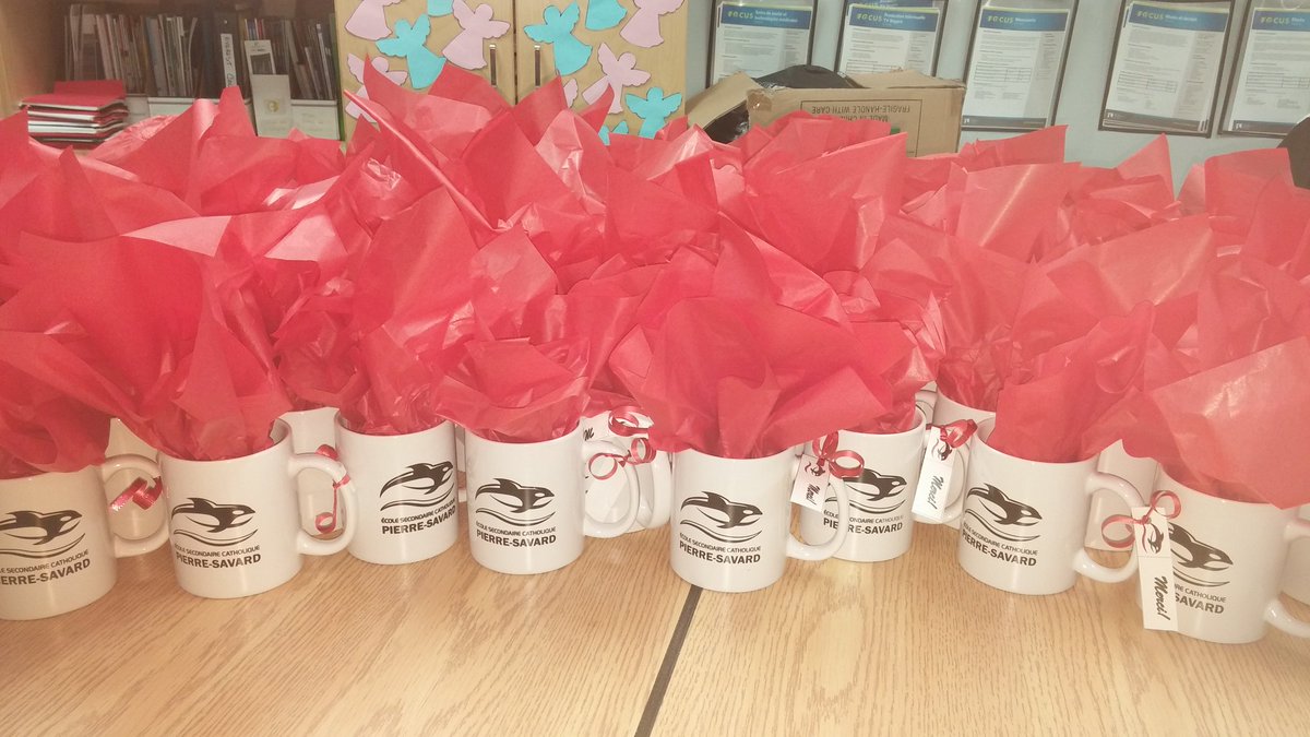 Nous sommes prêts à accueillir nos invités pour la journée des carrières! <a href="/Epaulards_PS/">Épaulards PS</a> #cecce #Bienveillance