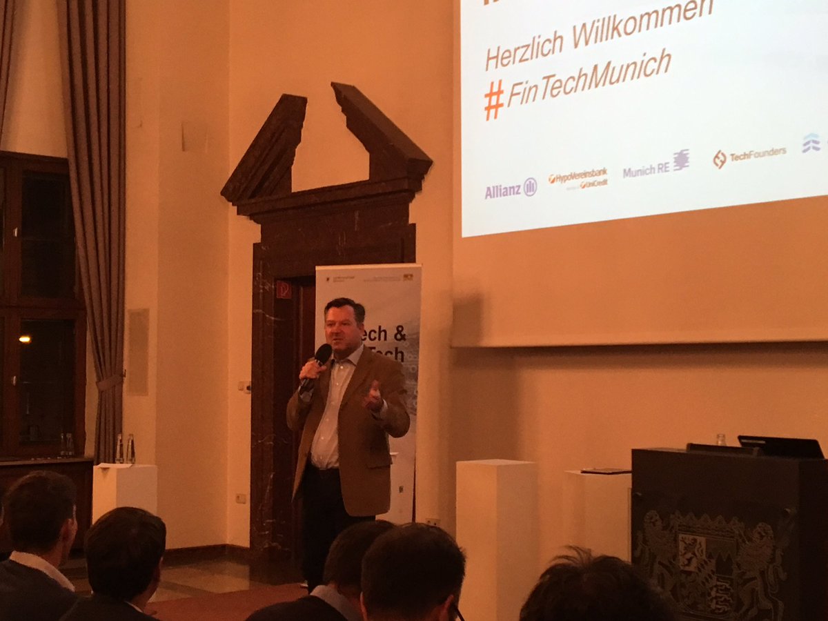 sandpas's tweet photo. #fintechmunich Keynote von Josef Schmid, 2. Bürgermeister München https://t.co/CuUQs0FRtO