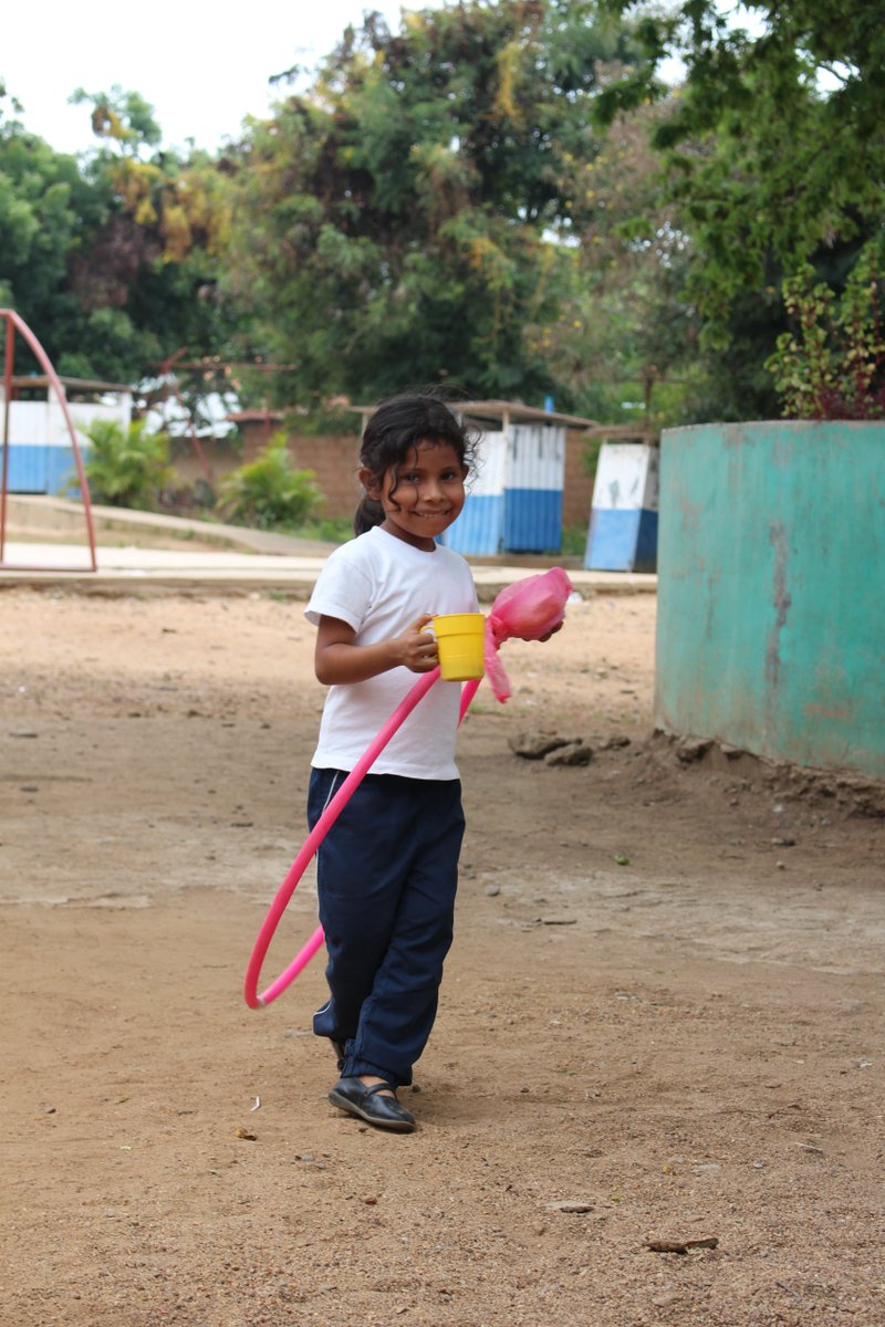 MathileInst's tweet photo. Help us fight hunger and create smiles this #GivingTuesday. Each and every person has the ability to change a child's life. #HungerFighters https://t.co/vpIsWYRM17