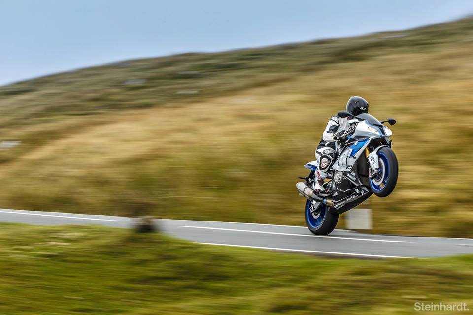 DriveTribeBikes's tweet photo. #wheeliewednesday time on the @BMWMotorrad HP4 Carbon. #drivetribe #bikethrottle
image by the legend that is @SteinhardtPhoto https://t.co/JRQQ6bziE9