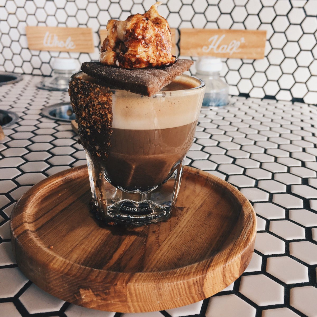 laceandsparkls's tweet image. Is this coffee art or what? ❤️☕️ #onyxcoffeelab #bentonvillear