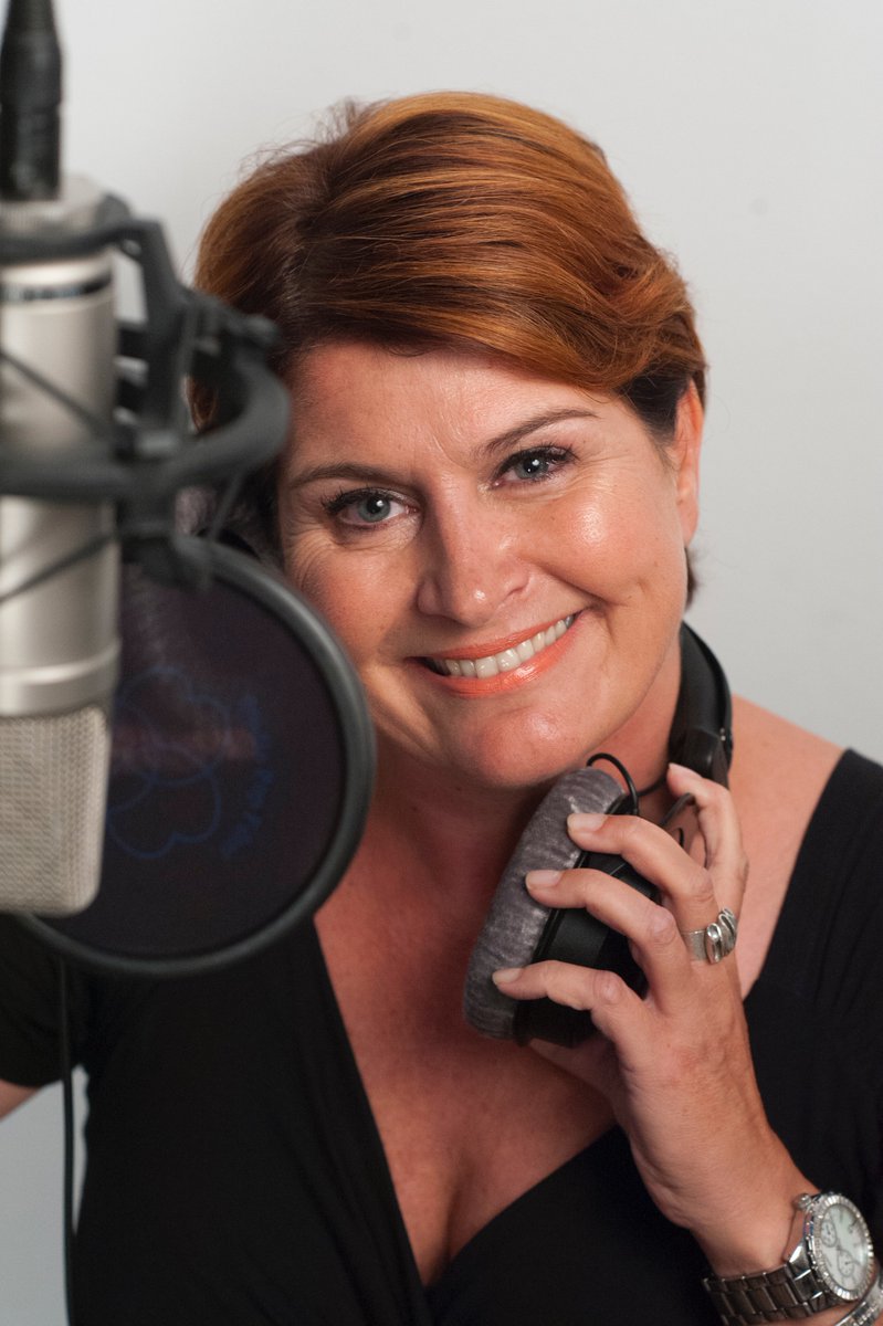 Onze charmante wervende stem Danielle spreekt deze week een radiocommercial in voor een zorgverzekeraar!