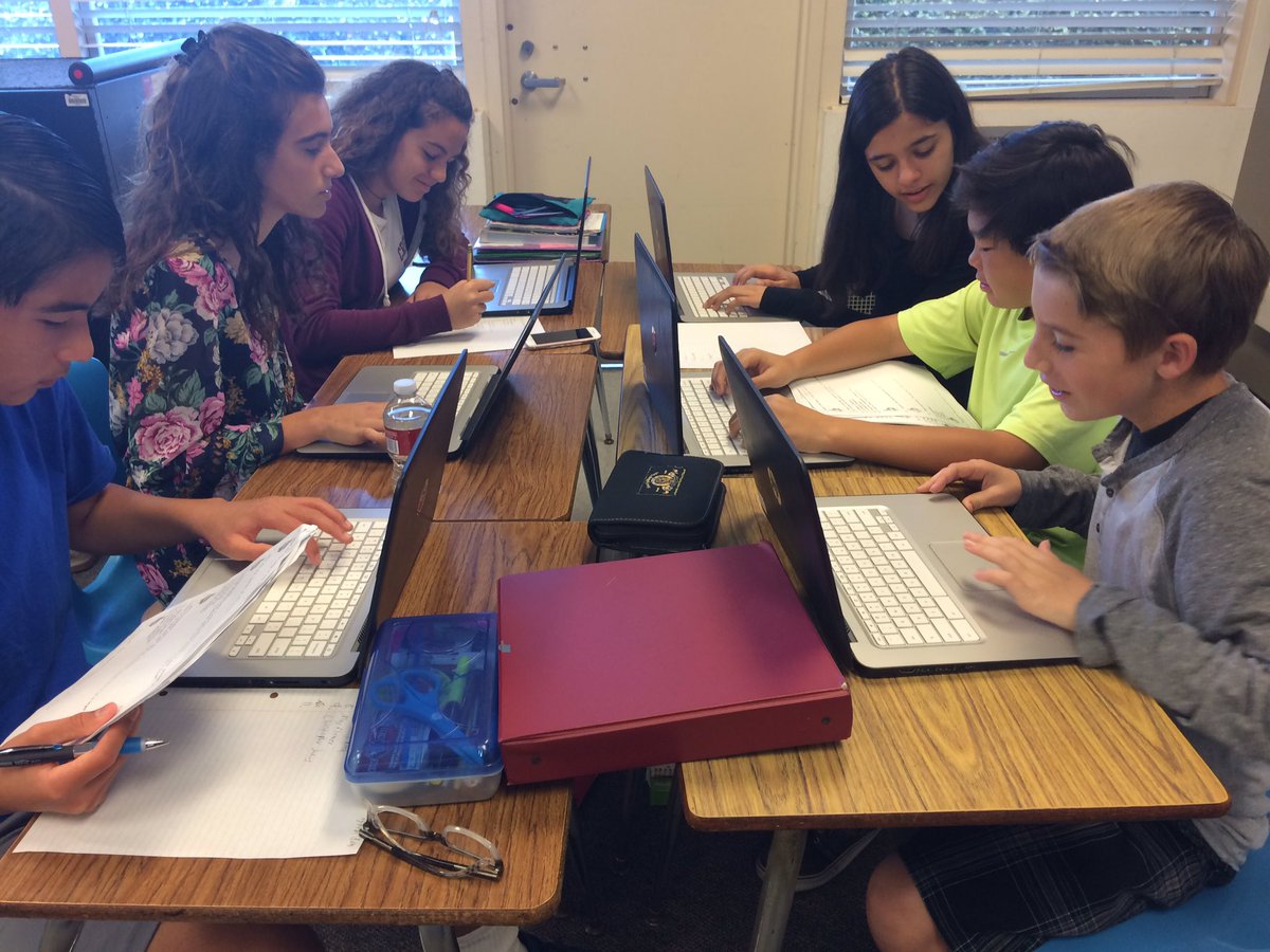 BeckyEgan_PVIS's tweet photo. Turkey Ticket Comp underway! Happy Thanksgiving from my 7th grade turkeys to yours! #motivatedfortickets #PBISrules #allfortheturkey https://t.co/rFJ5u19Hpj