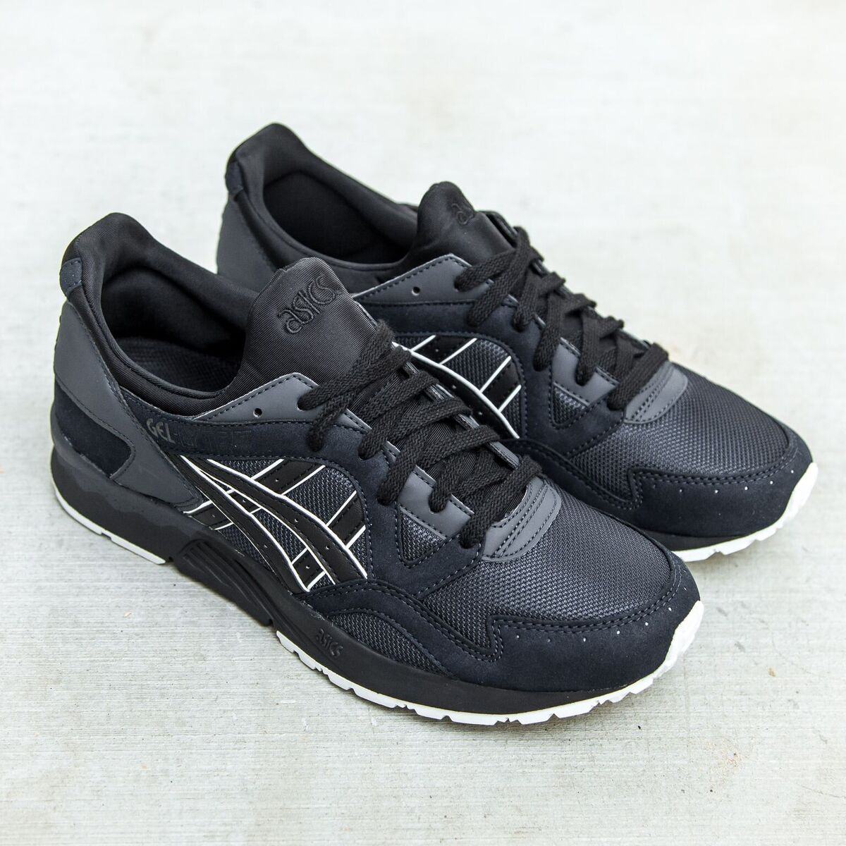 pickyourshoes's tweet photo. Asics Tiger Gel-Lyte V ($109.99-$119.99), now available at PYS. https://t.co/4DTjqbEksp https://t.co/cvlo5w0VRc