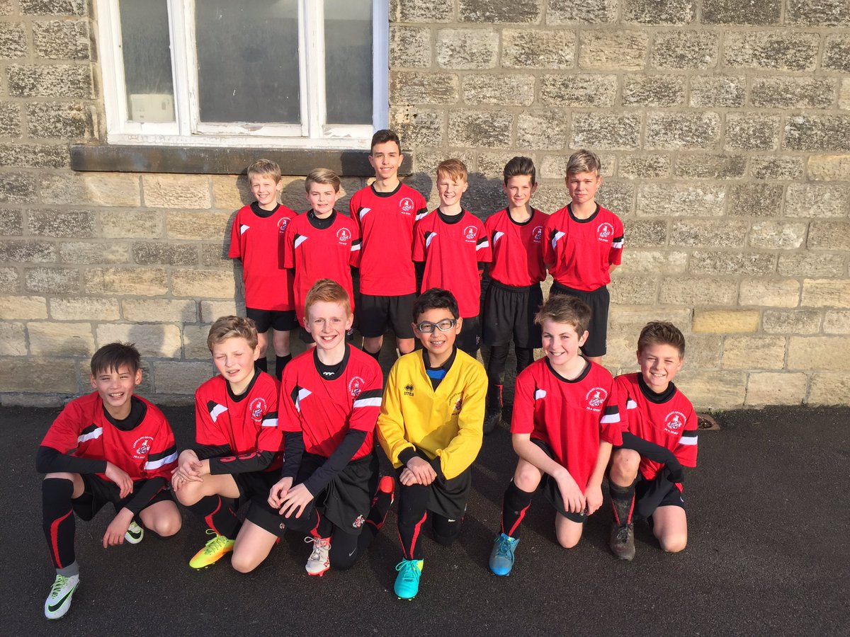 HGSPhysicalEd's tweet photo. Well done to the Y7s who won 5-1 against Ingleby Manor in the National Cup today!!! #HGSFootball https://t.co/RnzNsk2BY6