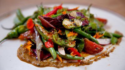 PopboardzTaste's tweet photo. Jonathan @ThejGold reviews #pytLA, a vegetable-centered nirvana in #DTLA #JosefCenteno https://t.co/mQ8GZy4fz9 @latimesfood https://t.co/YO7Oj5qp0Q
