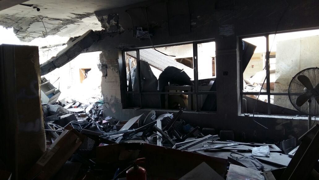 WHOEMRO's tweet image. Primary Health Care Center in Hamam Al Alil  town south of  #Mosul completely damaged. WHO &amp;amp; partners deployed mobile clinics to fill t/ gap