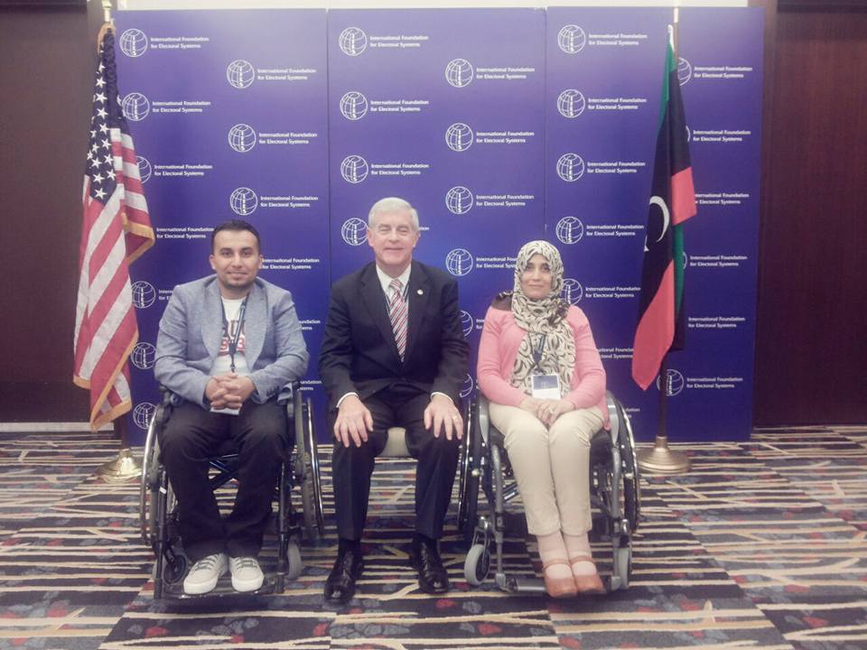 zaykomzayna's tweet photo. #زيكم_زينا مع السيد بيل سوينيBill Sweeney رئيس المؤسسة الدولية للنظم الإنتخابية و السيدة سامية محجوب مدير مكتب المنظمة في #ليبيا #USEP2016 https://t.co/PsMB4SfGrD