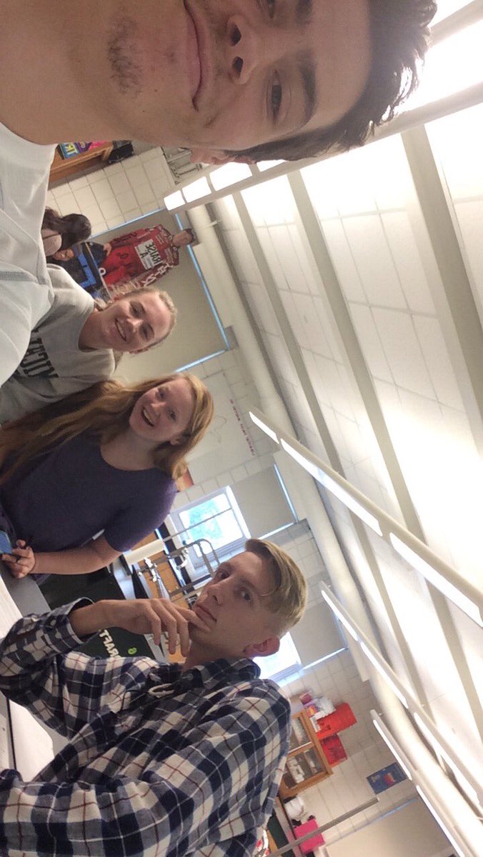 slevickjr's tweet photo. GroupB: We all enjoyed working in a group to do this new innovative test. We'd love to do it again!😃 #medage8 @SueSpeirs_RT https://t.co/Xv6gXrvwJM