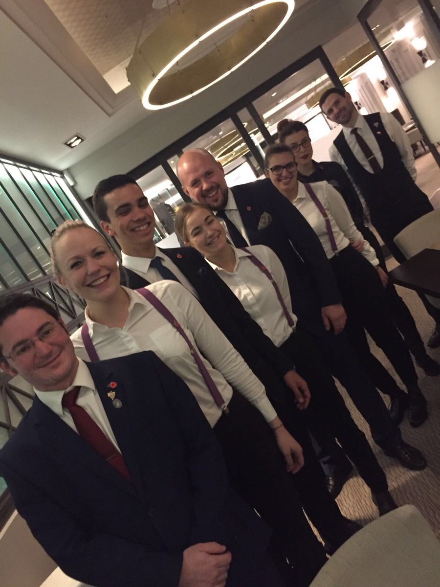 RestaurantAdams's tweet image. Happy team!