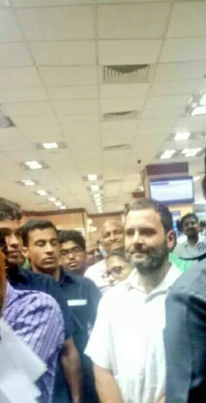 mrpradeep433's tweet photo. चुतियापे की भी हद होती है। https://t.co/5KiBj3Jakp