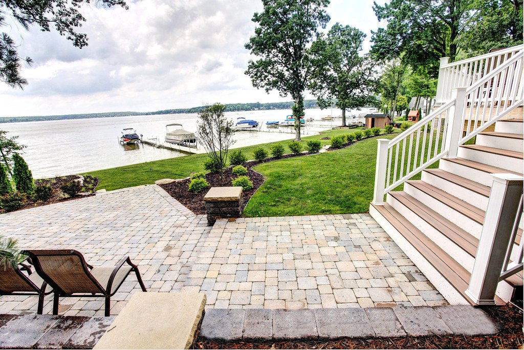 ProMowLawnCare's tweet photo. Pro-Mow Making Landscape's Great Again. 
#FlashbackFriday #landscapedesign #westmichigan https://t.co/HqpWaVuDf5