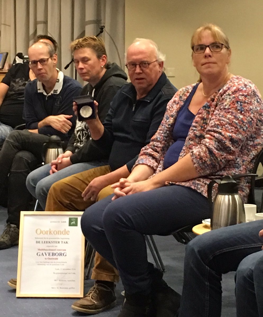 benplandsoen's tweet photo. #LeeksterTak 2016 toegekend aan @Gaveborg #Oostwold @gem_Leek https://t.co/UxIN3S69U1
